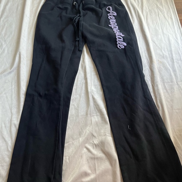 Aeropostale flared Black Sweats - Picture 1 of 4